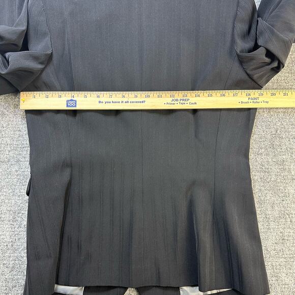 Tahari Blazer Jacket Women 10 Black Jacket Office Minimal Capsule Academia - Picture 8 of 12